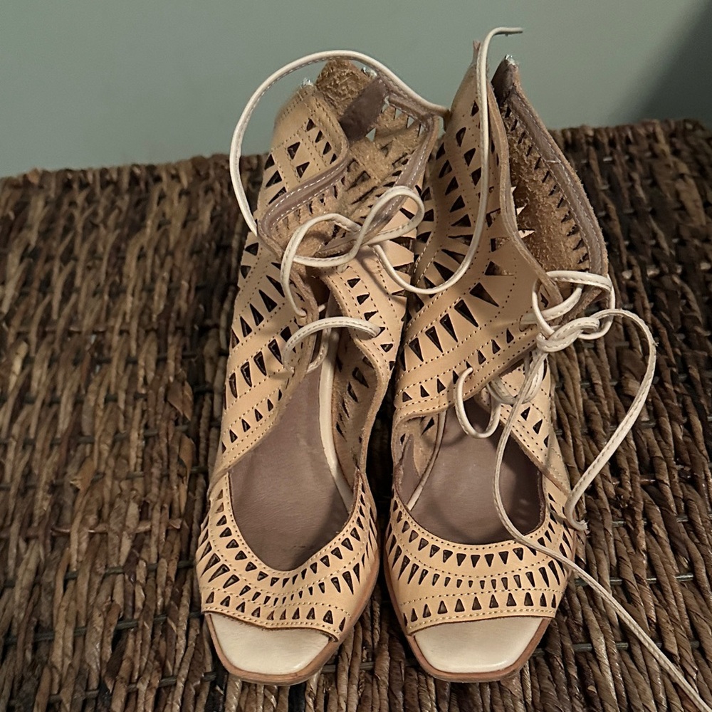 Jeffrey Campbell Beige Laser-Cut Lace-Up Heels
